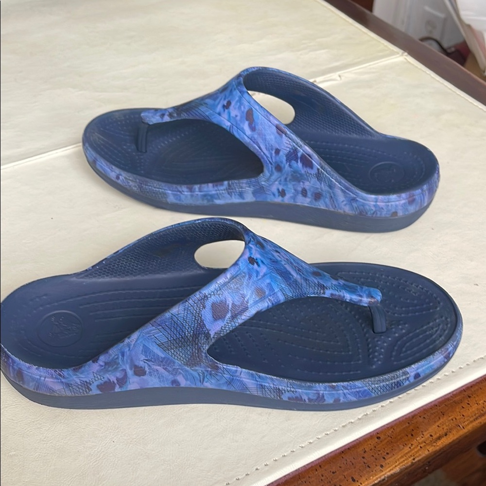 Blue Patterned  Croc Flip Flops - Picture 6 of 6